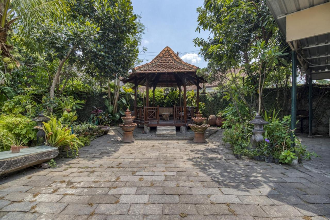 Reddoorz Hostel Near Adisucipto Airport Yogyakarta Kalasan Екстериор снимка