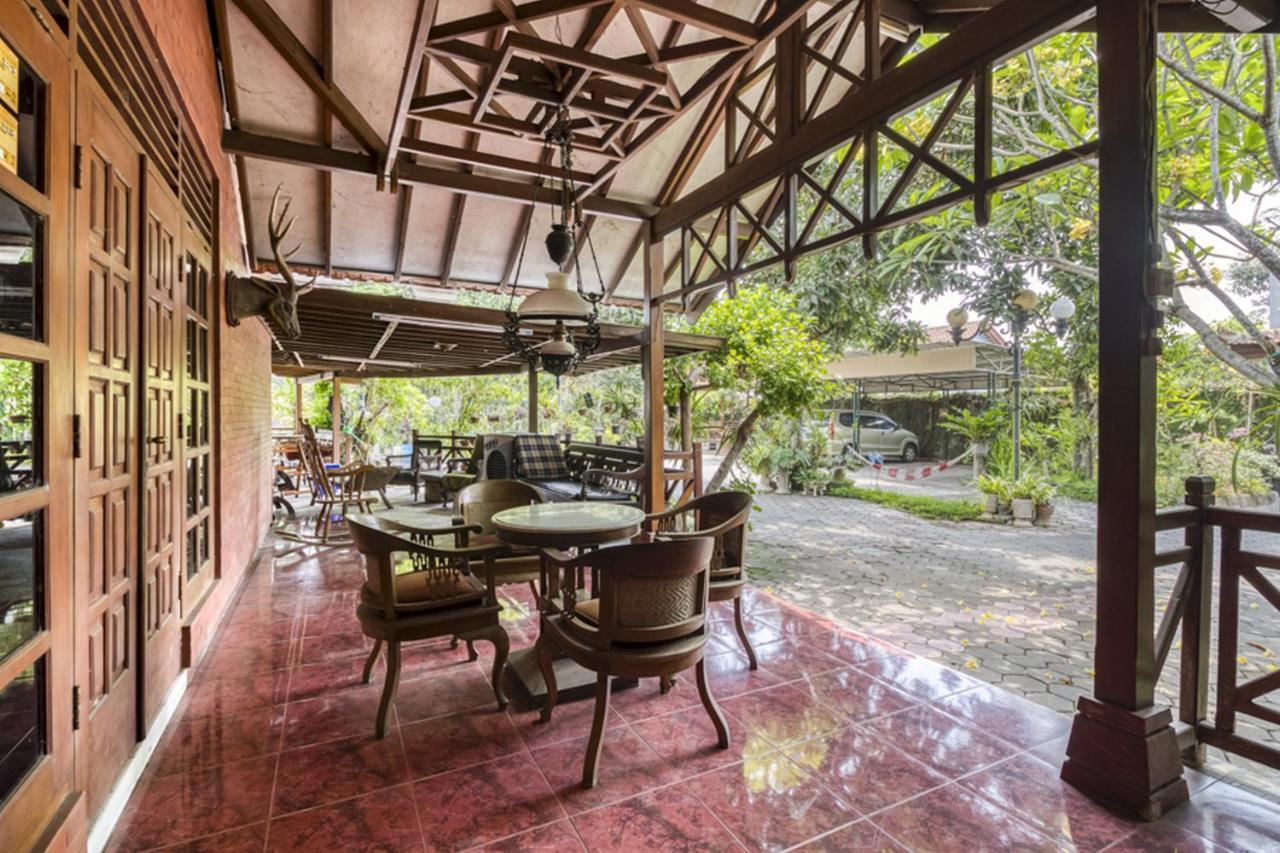 Reddoorz Hostel Near Adisucipto Airport Yogyakarta Kalasan Екстериор снимка